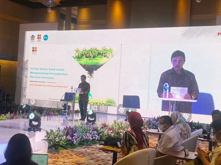PRESS RELEASE Kinerja Sektor Sawit dalam Mengakselerasi Pertumbuhan Ekonomi Indonesia